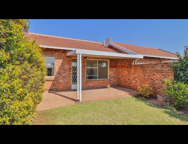 1 BEDROOM SIMPLEX FOR SALE IN EDENVALE CENTRAL